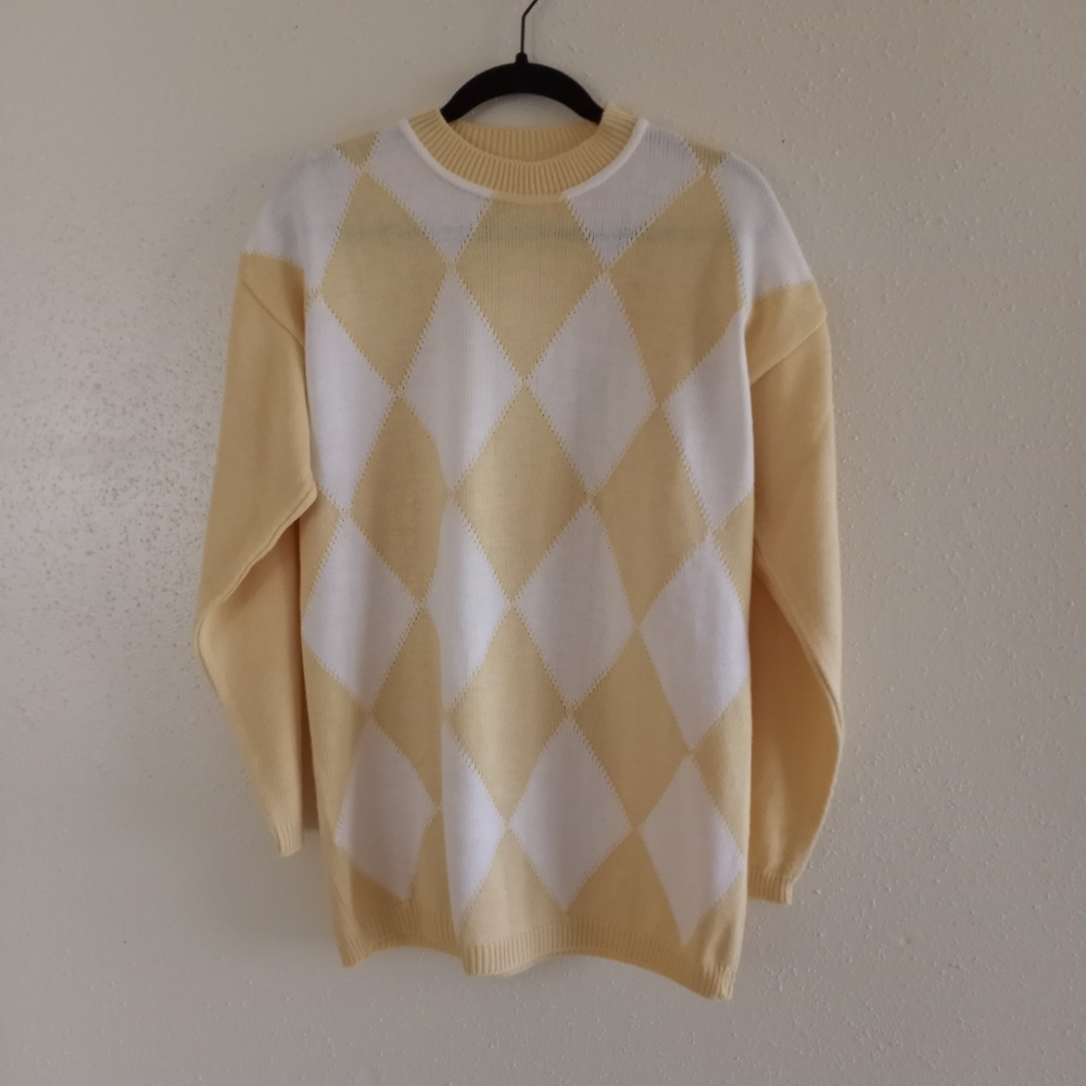 Womens Yellow Argyle Sweater Medium